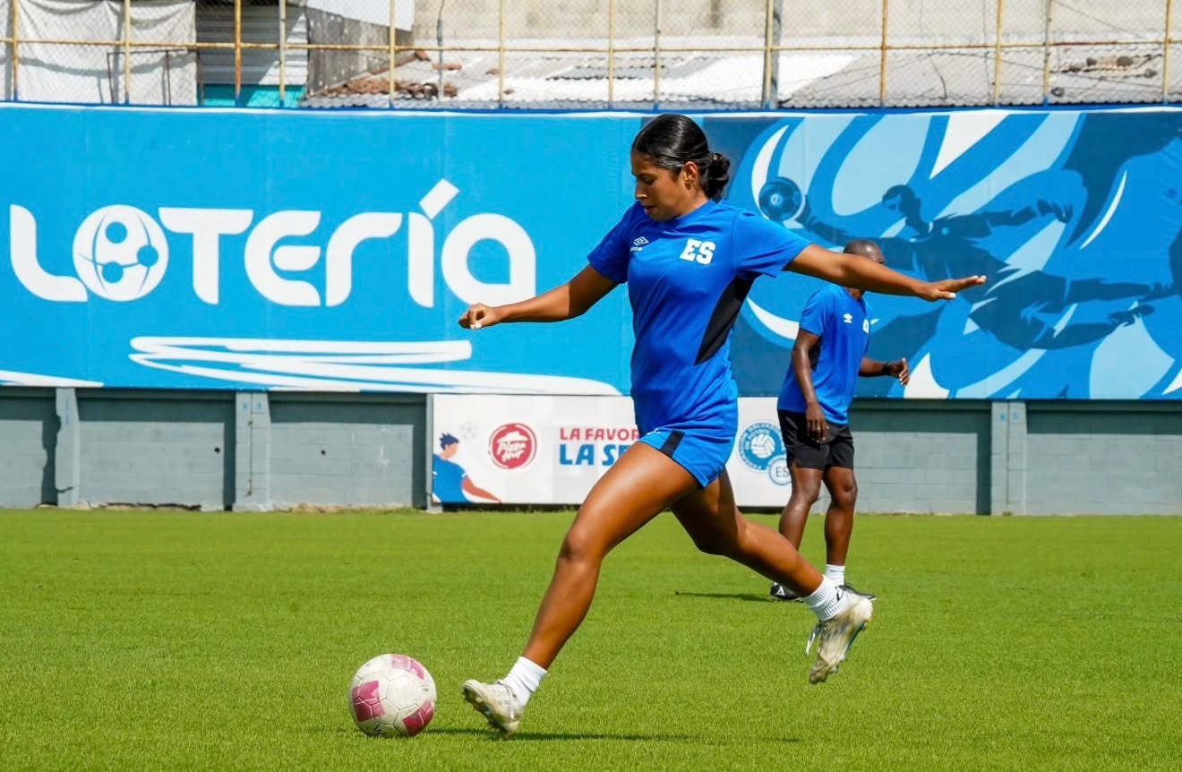 Elyssa Hernandez
